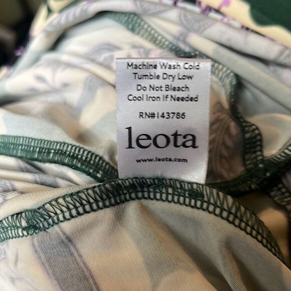 Leota Faux Wrap Ruby Floral Jumpsuit in Green/Purple/Cream 1X New - Picture 9 of 10